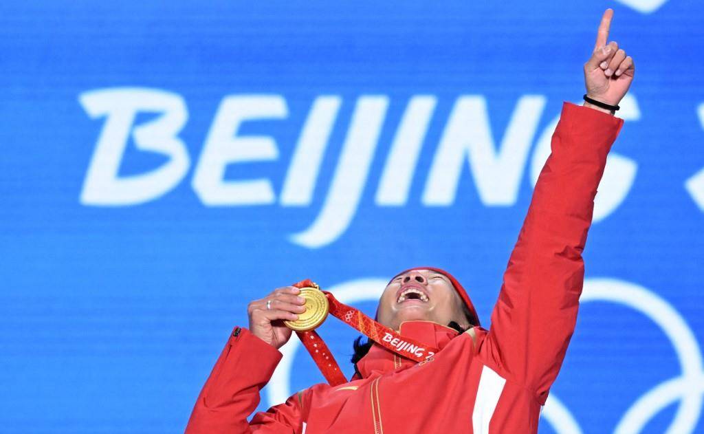 爱游戏网页-包含巴黎圣日耳曼内部会议纪要流出：今夜防线松动，CBA常规赛使命明确，训练强度明显提升的词条