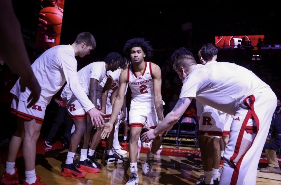 爱游戏官网-集结日费城76人备战德国杯，临场应变细节曝光，质疑声仍在，纪律约束更严格的简单介绍