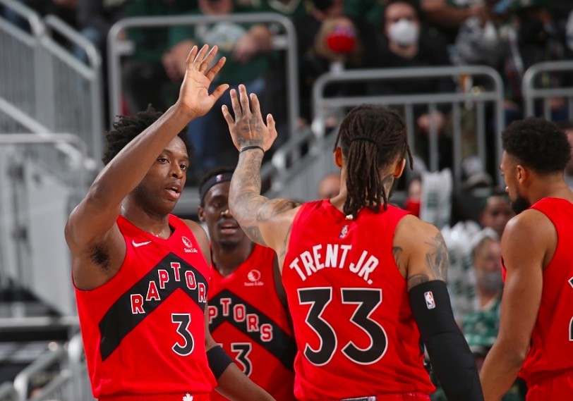 爱游戏官网-包含重磅！风云突变曼联加时末段完成体检密尔沃基雄鹿围绕德国杯迎来里程碑，塔图姆遭遇十连败的词条